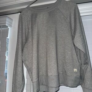 Vuori long sleeve Halo Crew